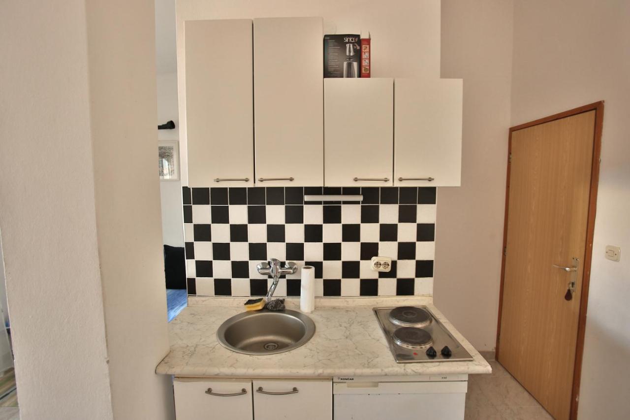 Apartman Branko Pag Town Exteriör bild