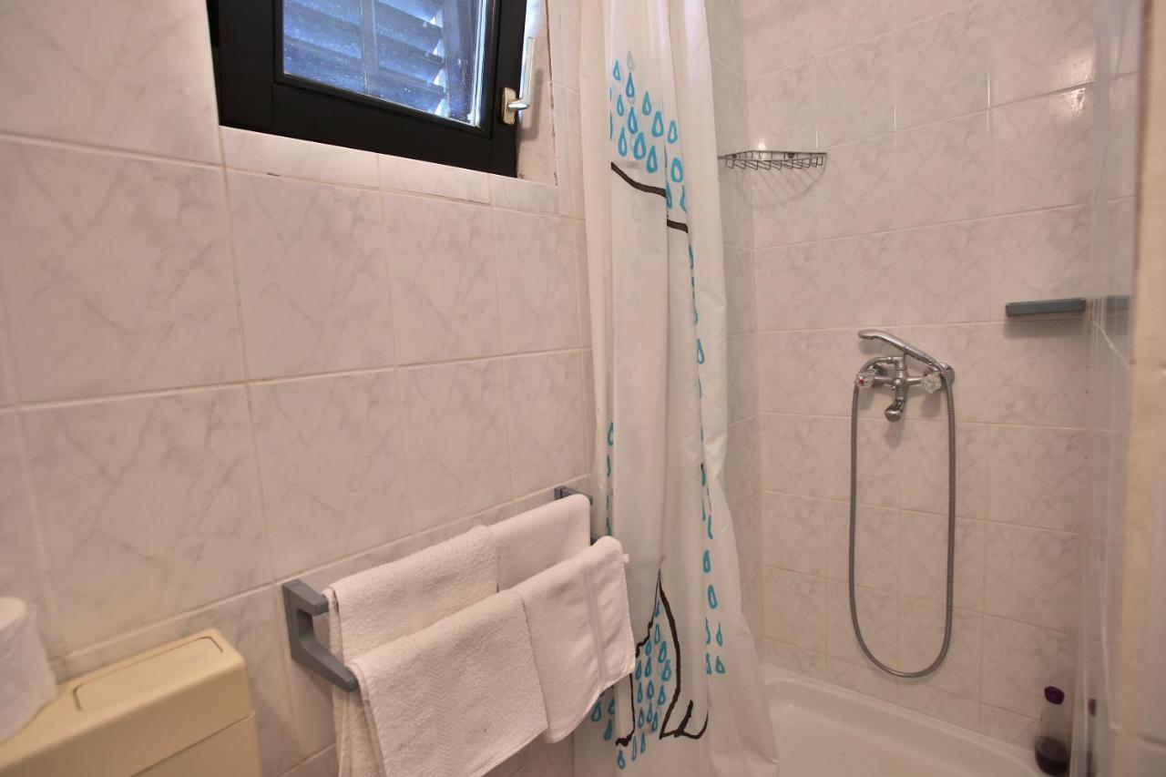 Apartman Branko Pag Town Exteriör bild